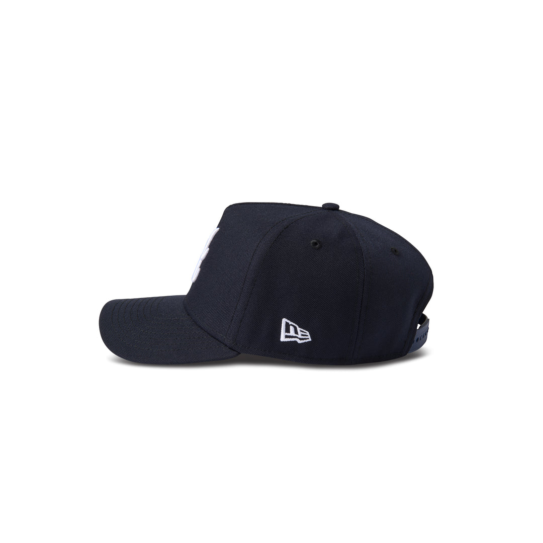 New Era Braves 9Forty Snapback Navy