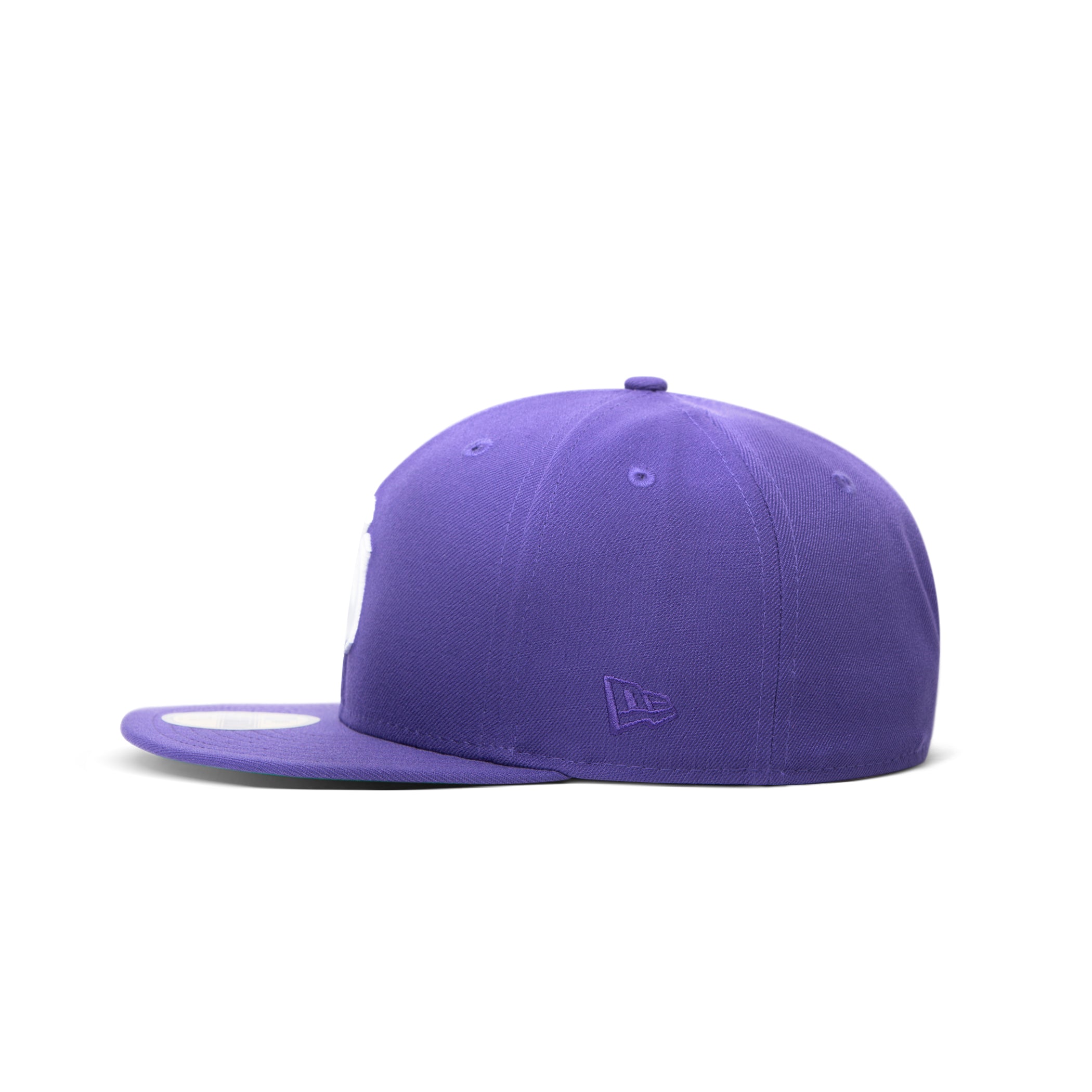New York Yankees New Era Yankee Stadium 2019 Inaugural Season Fashion Color  Undervisor 59FIFTY Fitted Hat - Purple