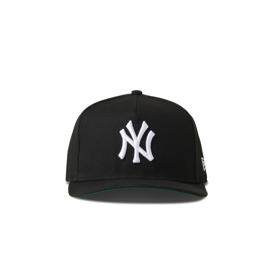 New Era Yankees 9Fifty A Frame Curve Snapback Black