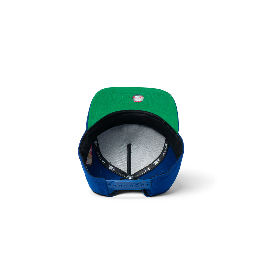 New Era Dodgers 2024 World Series Champions Trophy Diamond Side Patch Snapback