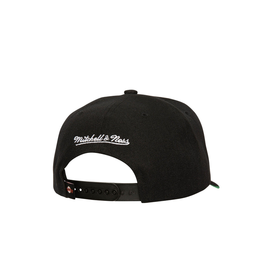 Mitchell & Ness MLB Neon Logo Giants Pro Snapback