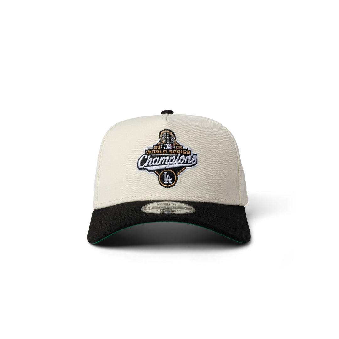 New Era Dodgers World Series Champions Patch 9Forty Snapback Chrome/Black