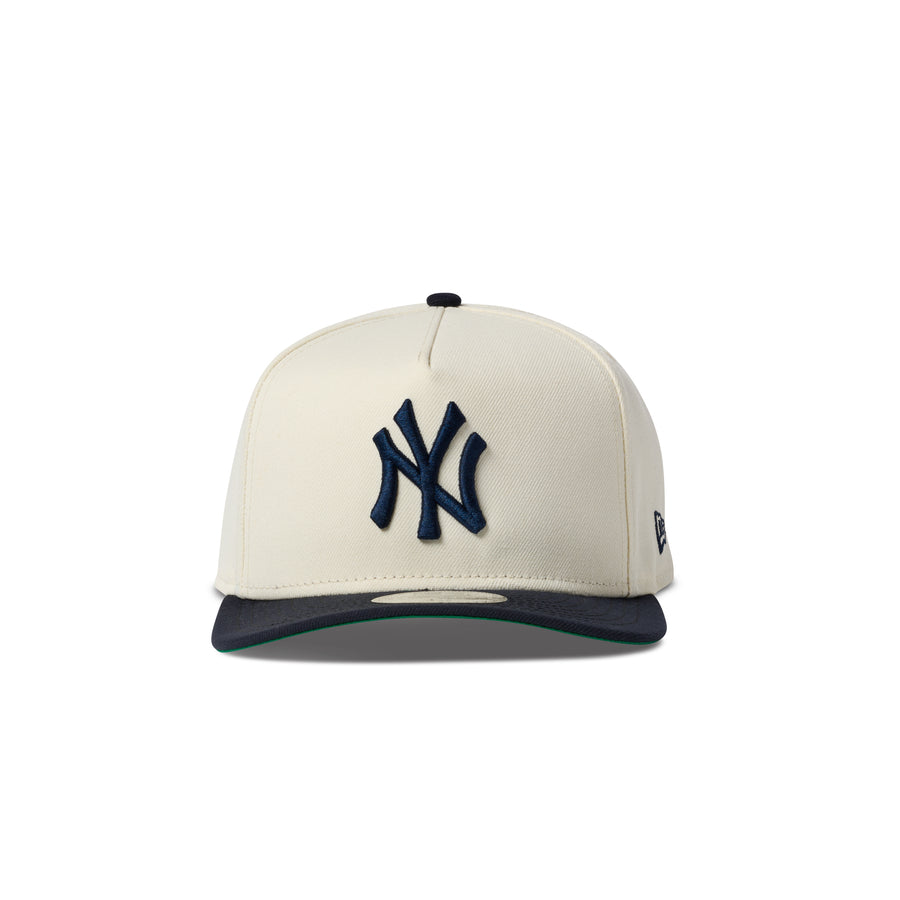 New Era New York Yankees 9Fifty A Frame Curve Snapback Two Tone Chrome/Navy